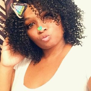 Meet your Posher, Vicki